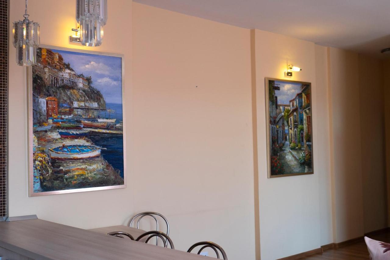 Nema S 1 Apartament